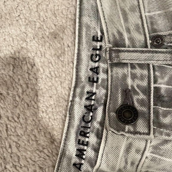 American eagle mom jeans size 8 - Picture 2 of 3